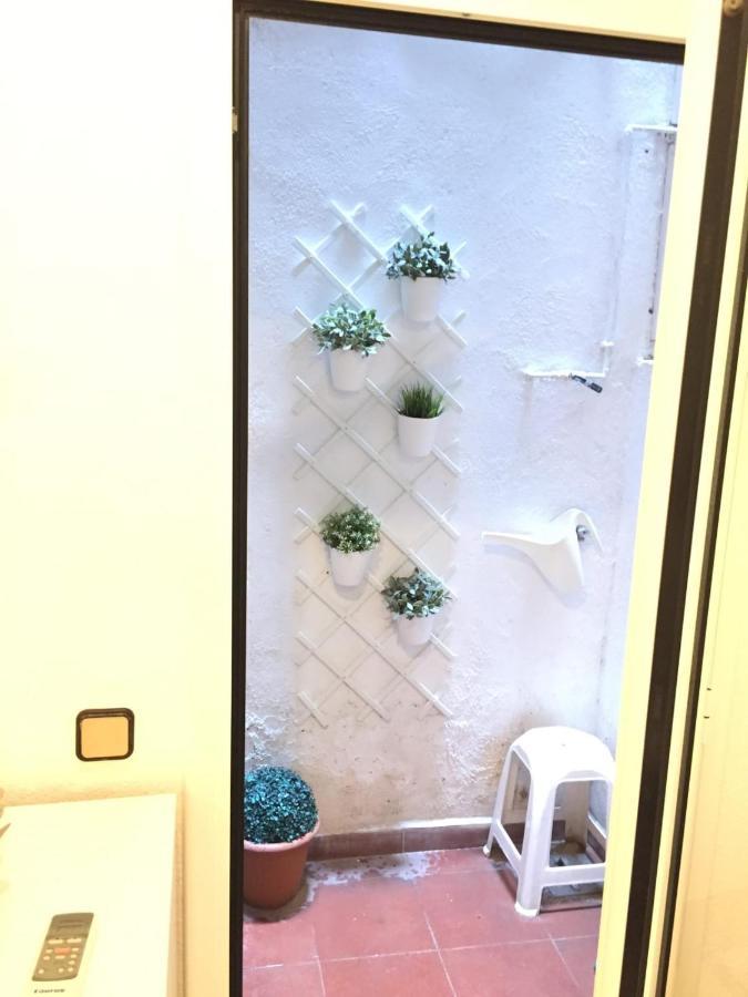 ברצלונה New! Apartment In Sarria Near Metro מראה חיצוני תמונה