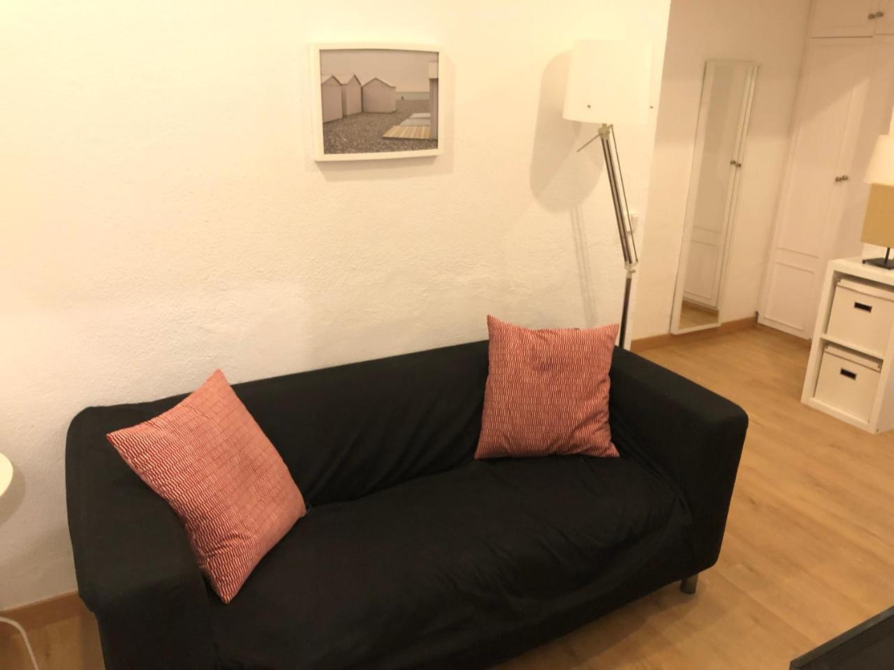 ברצלונה New! Apartment In Sarria Near Metro מראה חיצוני תמונה